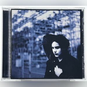 Jack White - Blunderbuss on CD.